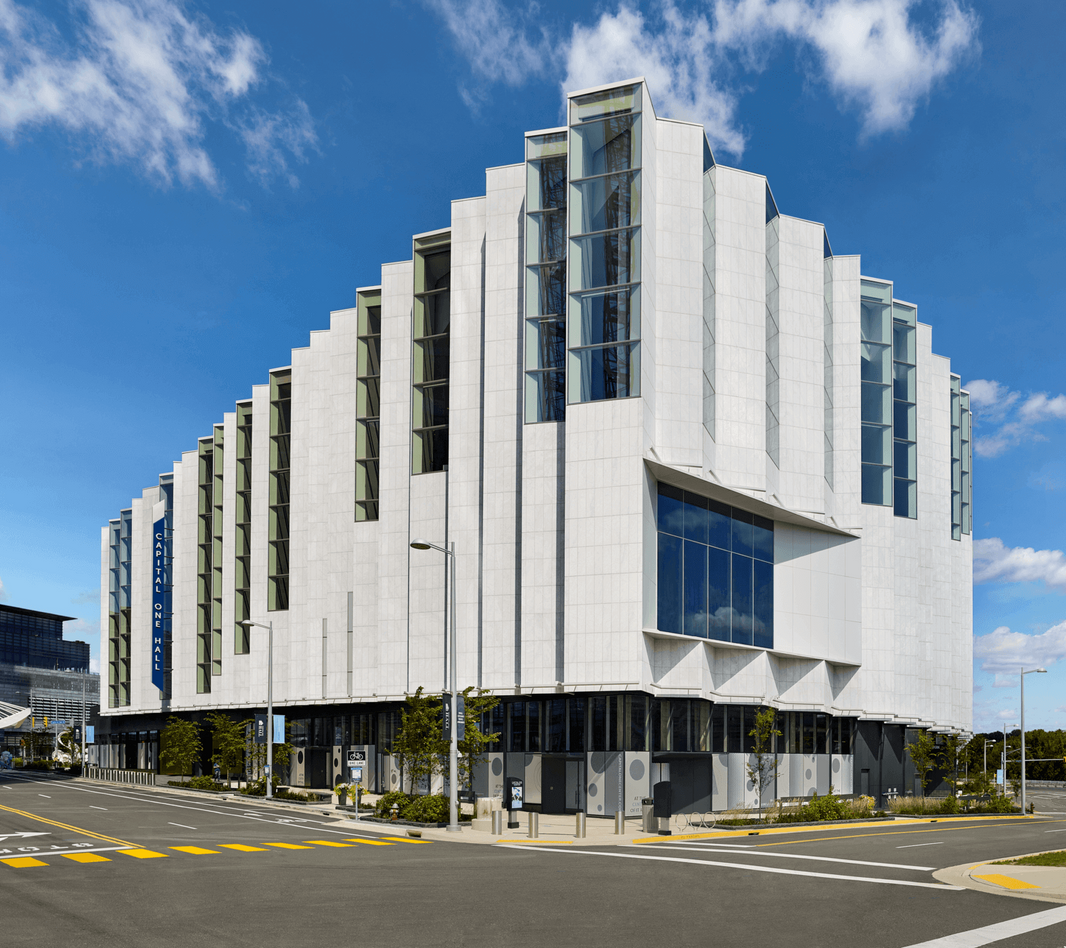 Capital One Hall: il marmo come sistema nel progetto architettonico